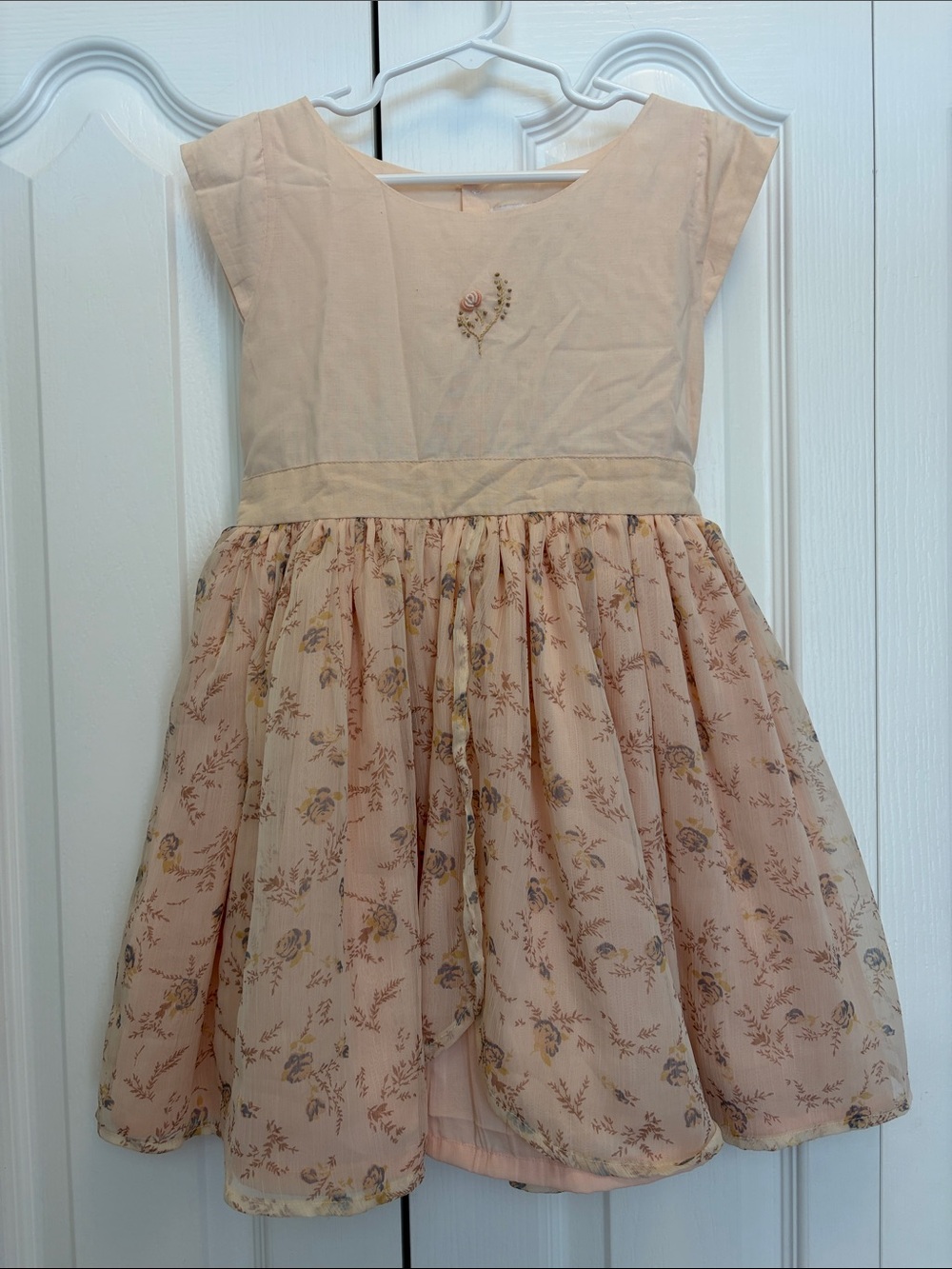 Well Dressed Wolf Girls' Pink Embroidered Floral Party Dress 5 NWT